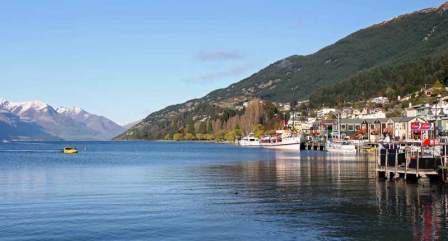 queenstown_harbour...
